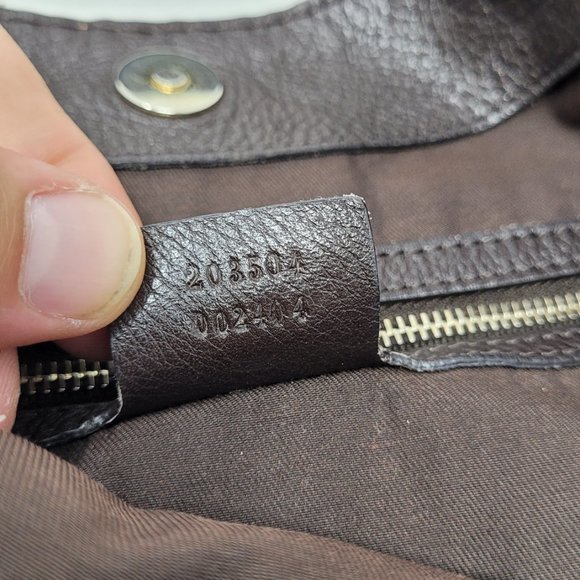 GUCCI G Logo Shoulder Bag - Picture 12 of 13